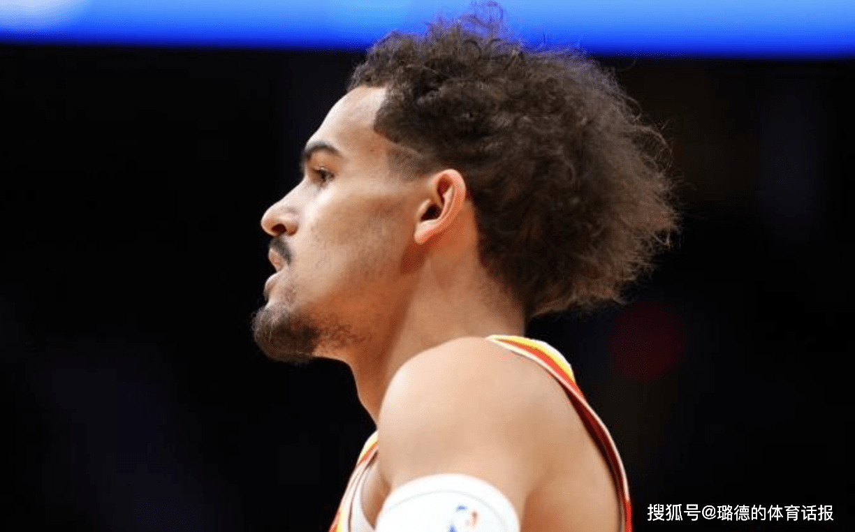 九游官网-关于科维托娃在TL比赛中重返赛场,比赛局势复杂引发热议!引发球迷热议的信息