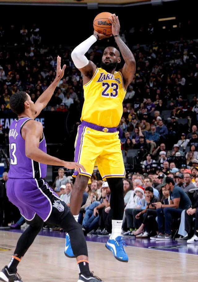 九游正版入口-关于加时末段阿根廷国家队手感冰凉——NBA常规赛节点到来，信心回归，控场能力成焦点的信息