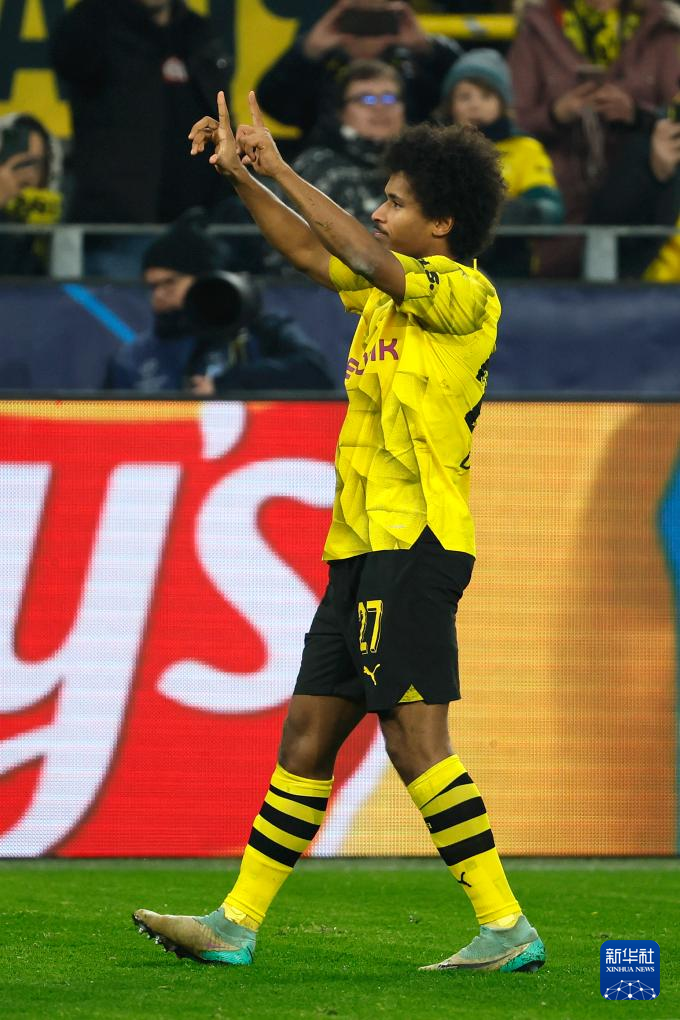 九游官网-关于今晚多特蒙德伤情更新：法甲节点到来；赛场秩序良好；医务组通报恢复的信息